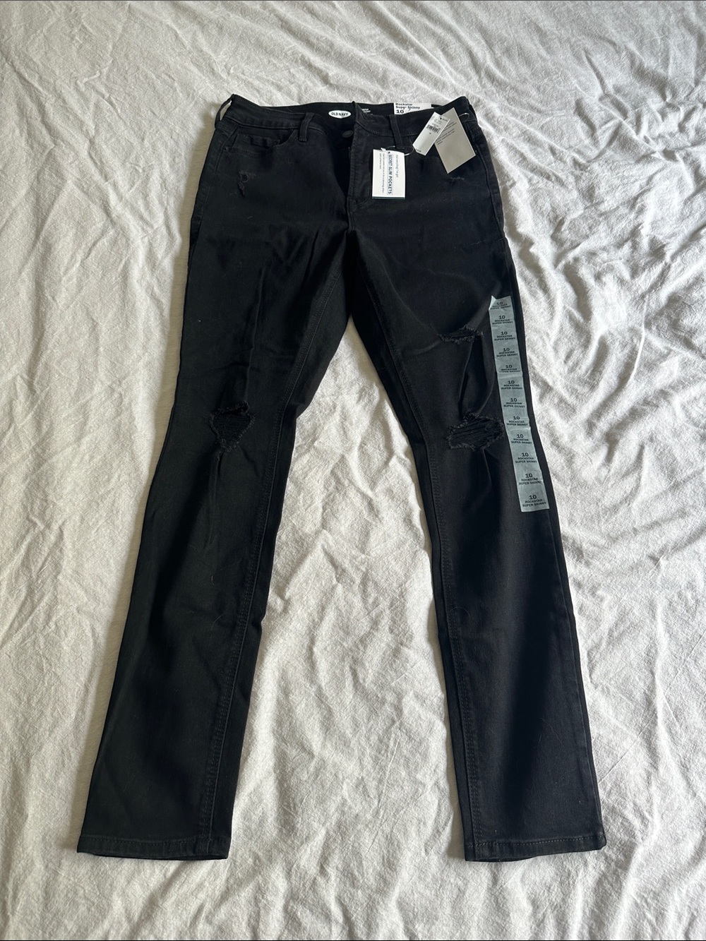 Black Distressed Women’s Jeans